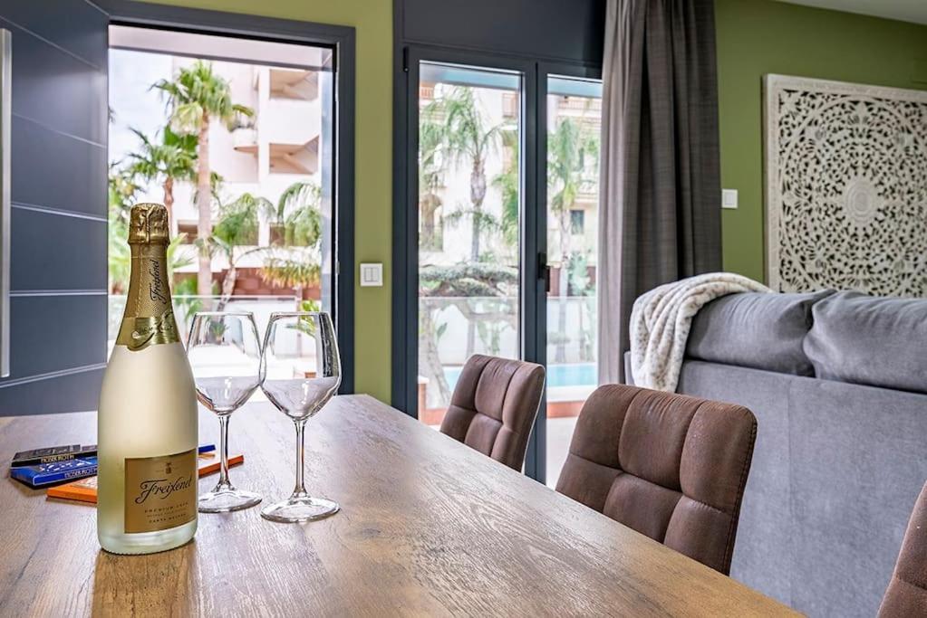 Апартаменти 5 Stelle Piscina, Jacuzzi, Wifi - 2 Min Dal Mare Miami Playa Екстер'єр фото