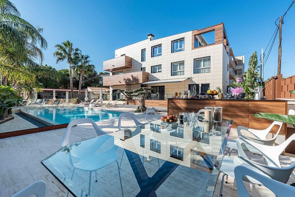 Апартаменти 5 Stelle Piscina, Jacuzzi, Wifi - 2 Min Dal Mare Miami Playa Екстер'єр фото